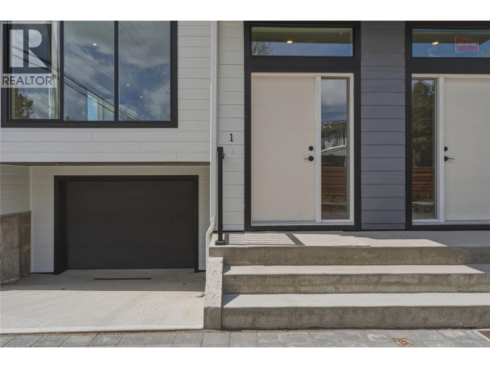 5661 Okanagan Landing Road Unit# 1, Vernon