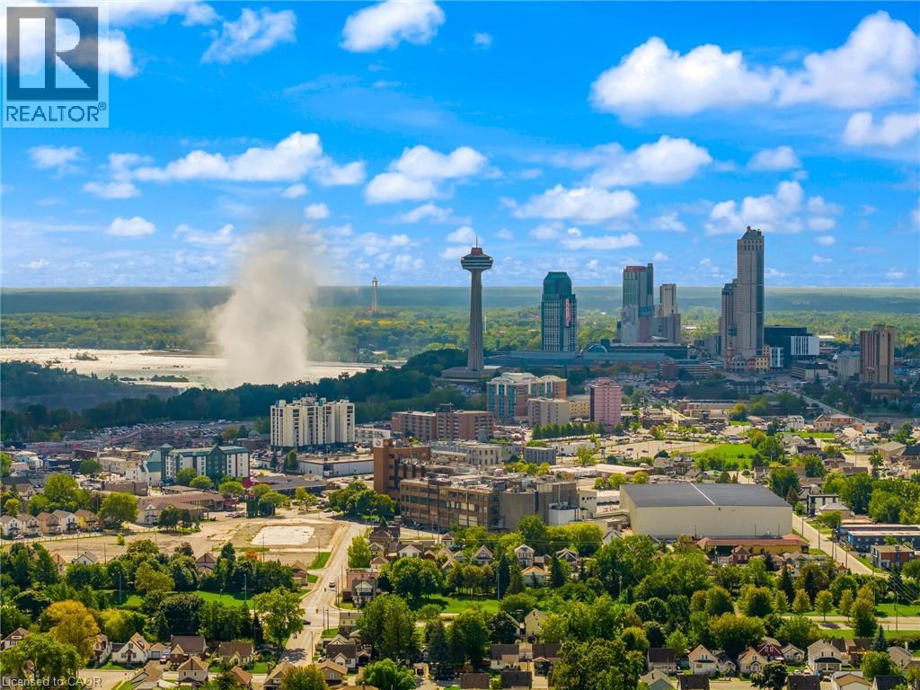 Niagara Falls