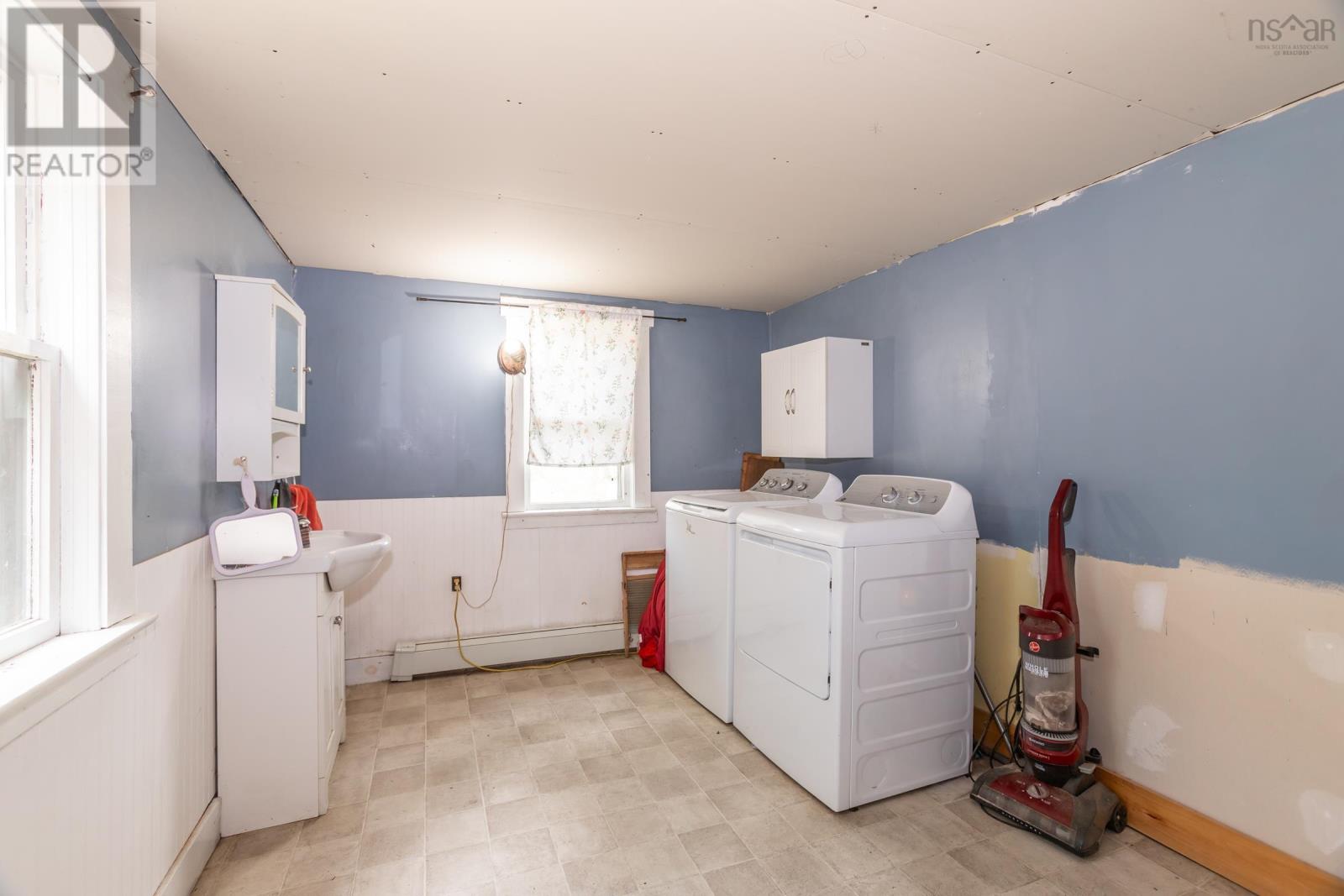 3862 Clementsvale Road - 18