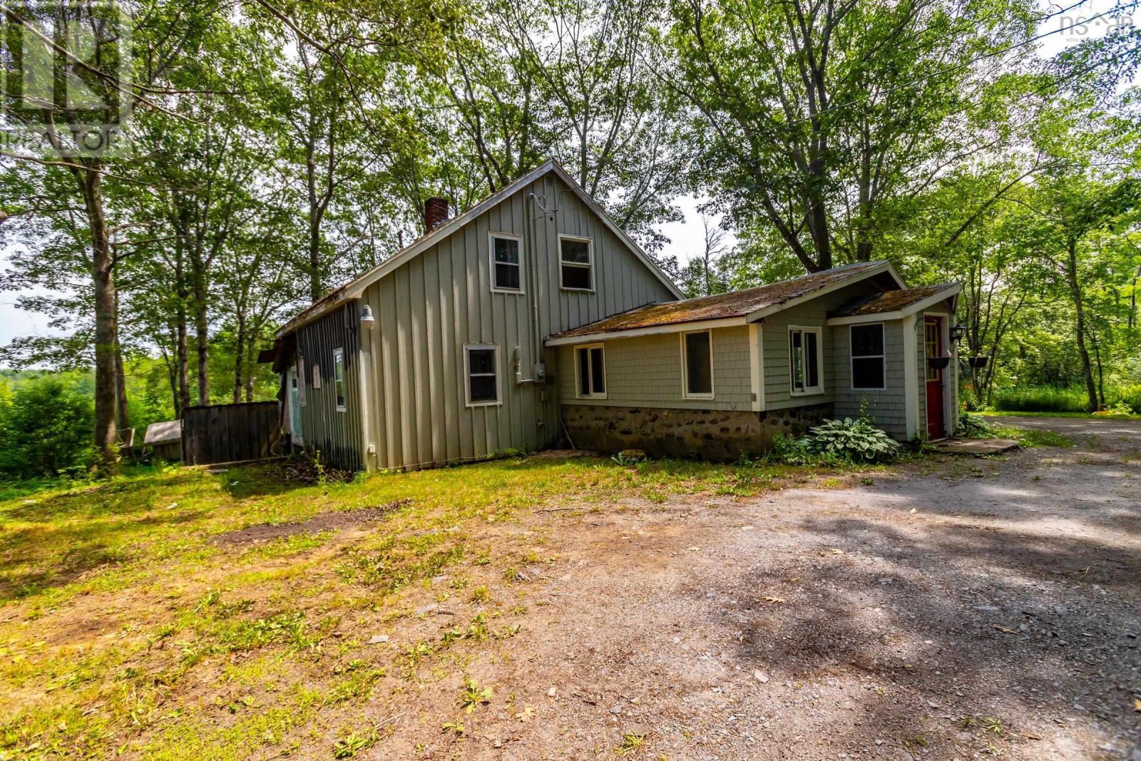 Property 32 of 42 of 3862 Clementsvale Road