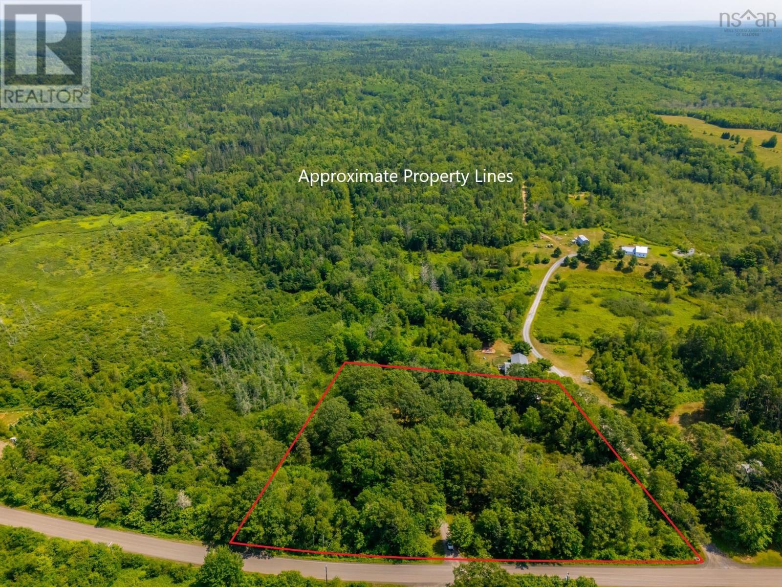 3862 Clementsvale Road - 4