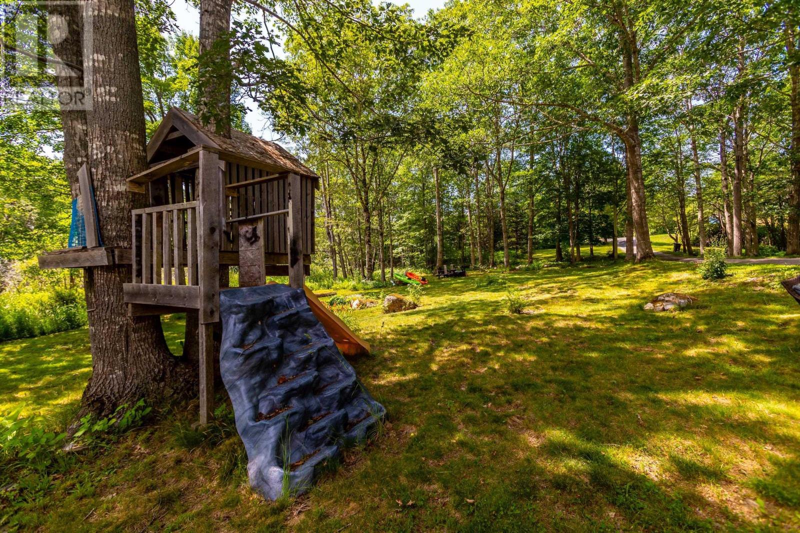 3862 Clementsvale Road - 41