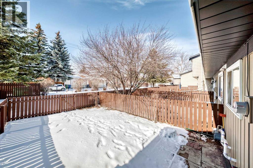 #56 7205 4 Street NE - 18