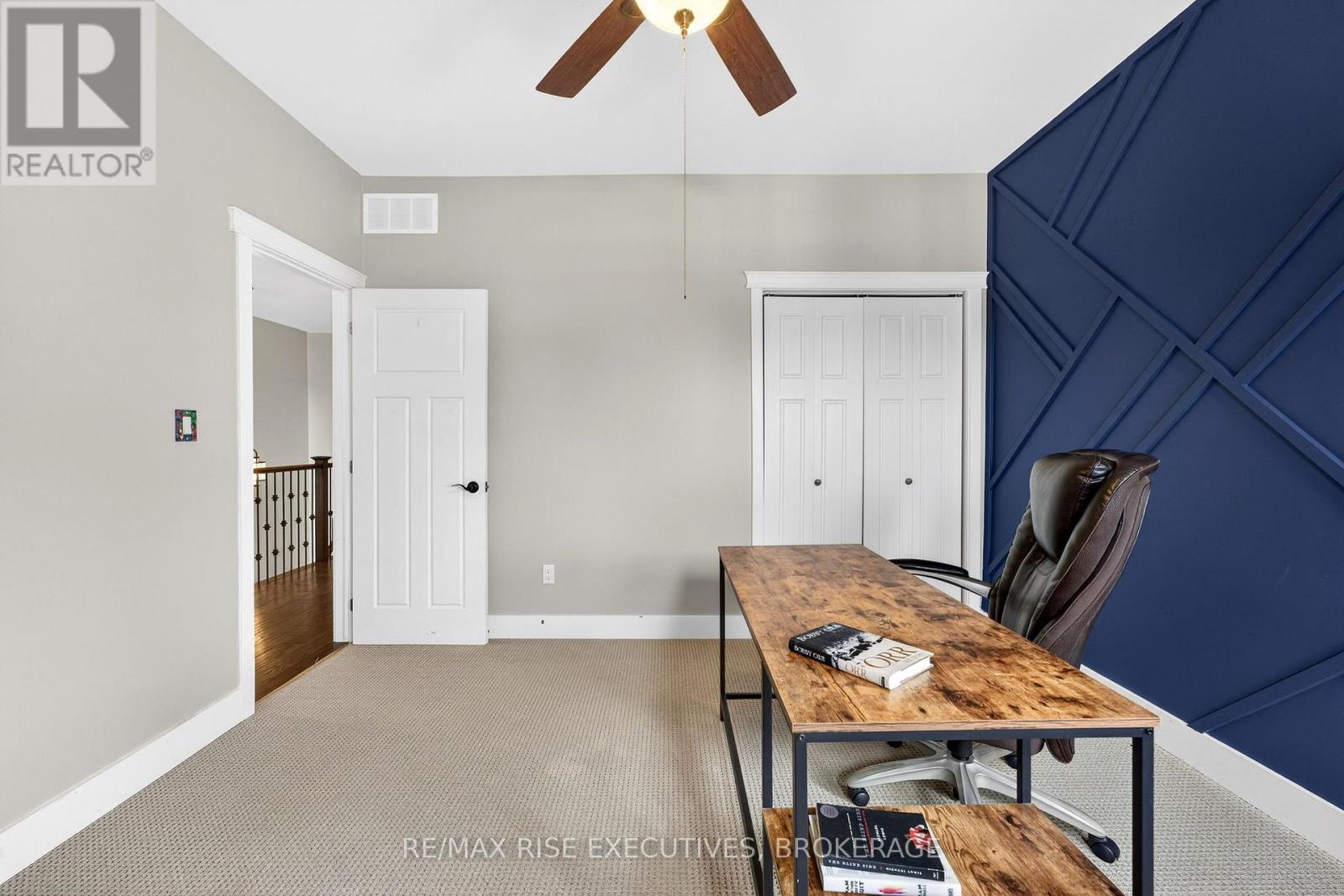 700 STONEHENGE STREET — photo 27