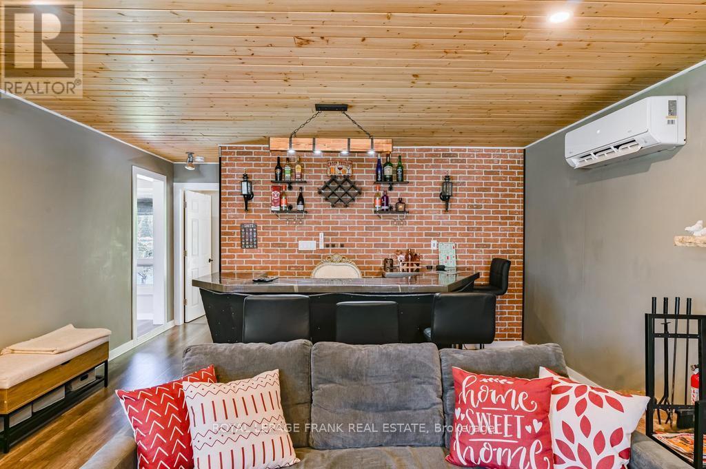 284 KAWARTHA HIDEAWAY ROAD — photo 11