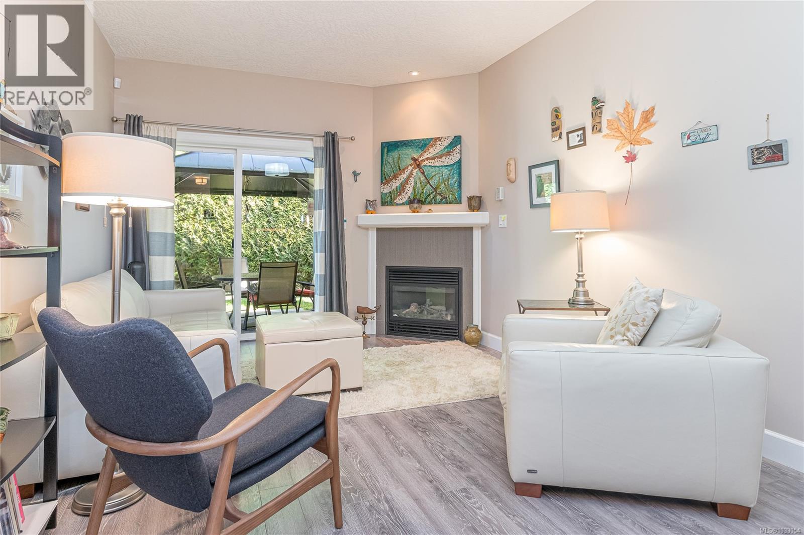 #12 6345 Ardea Pl - 9