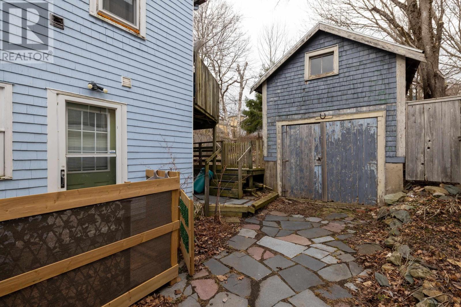 Property 38 of 44 of 53 Dahlia Street