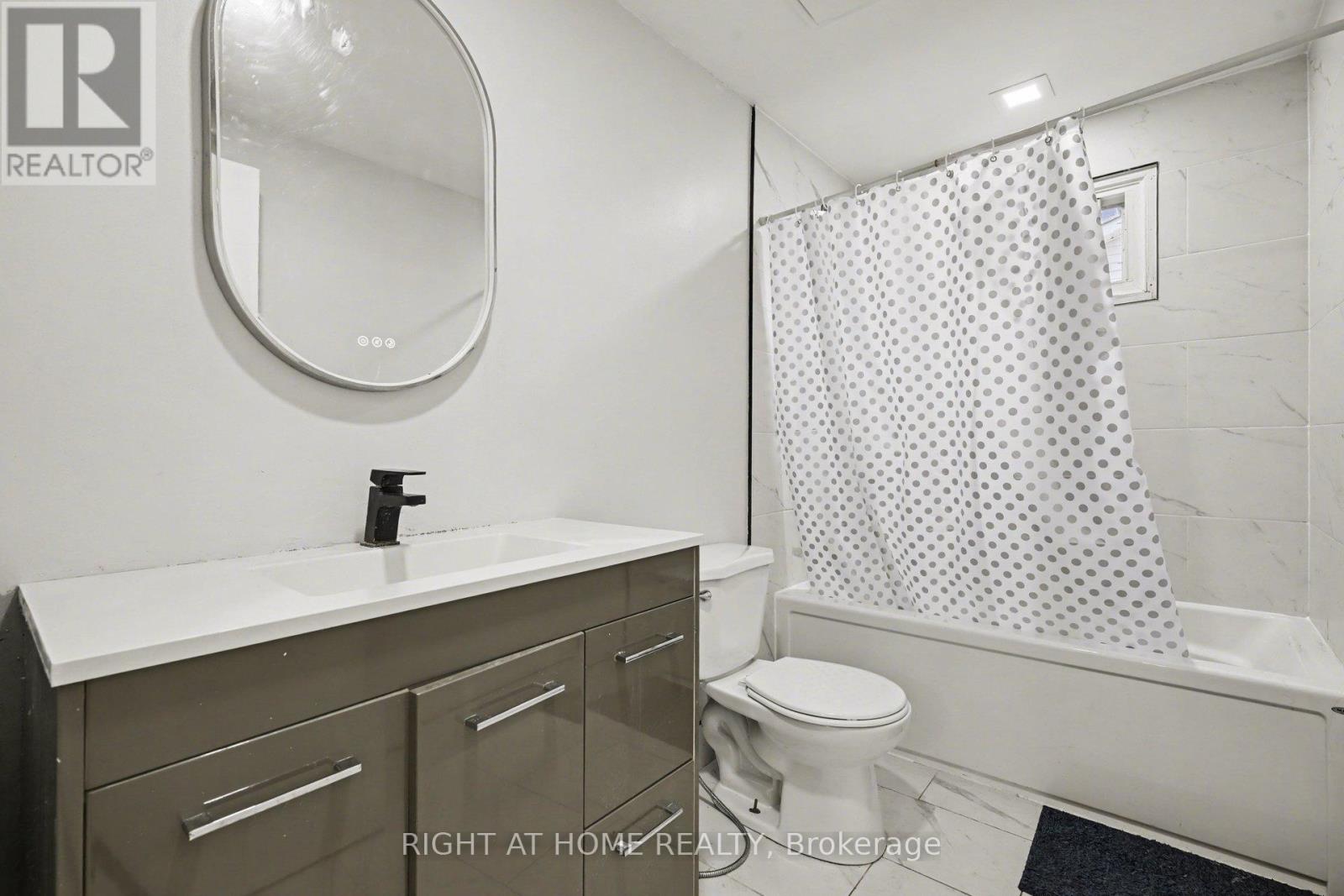 Main washroom