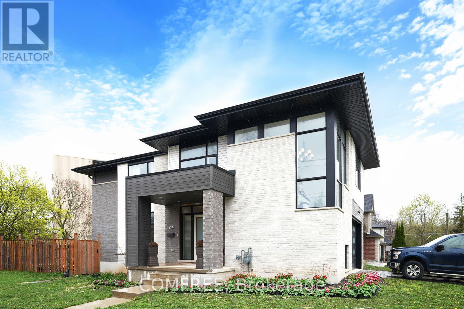498 PHYLLIS STREET - 1