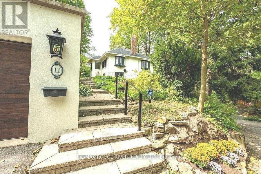 11 DONWOODS DRIVE - 6