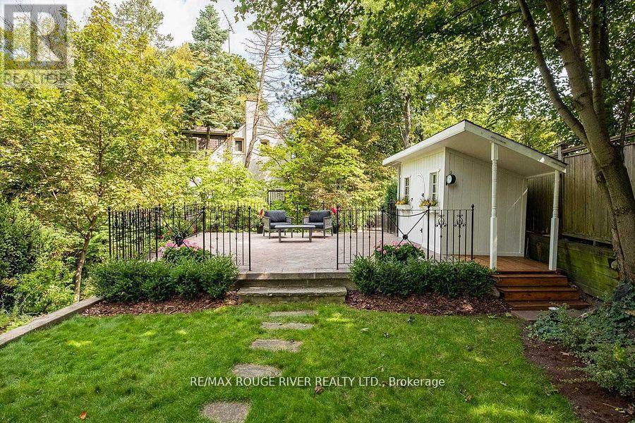 11 DONWOODS DRIVE - 7