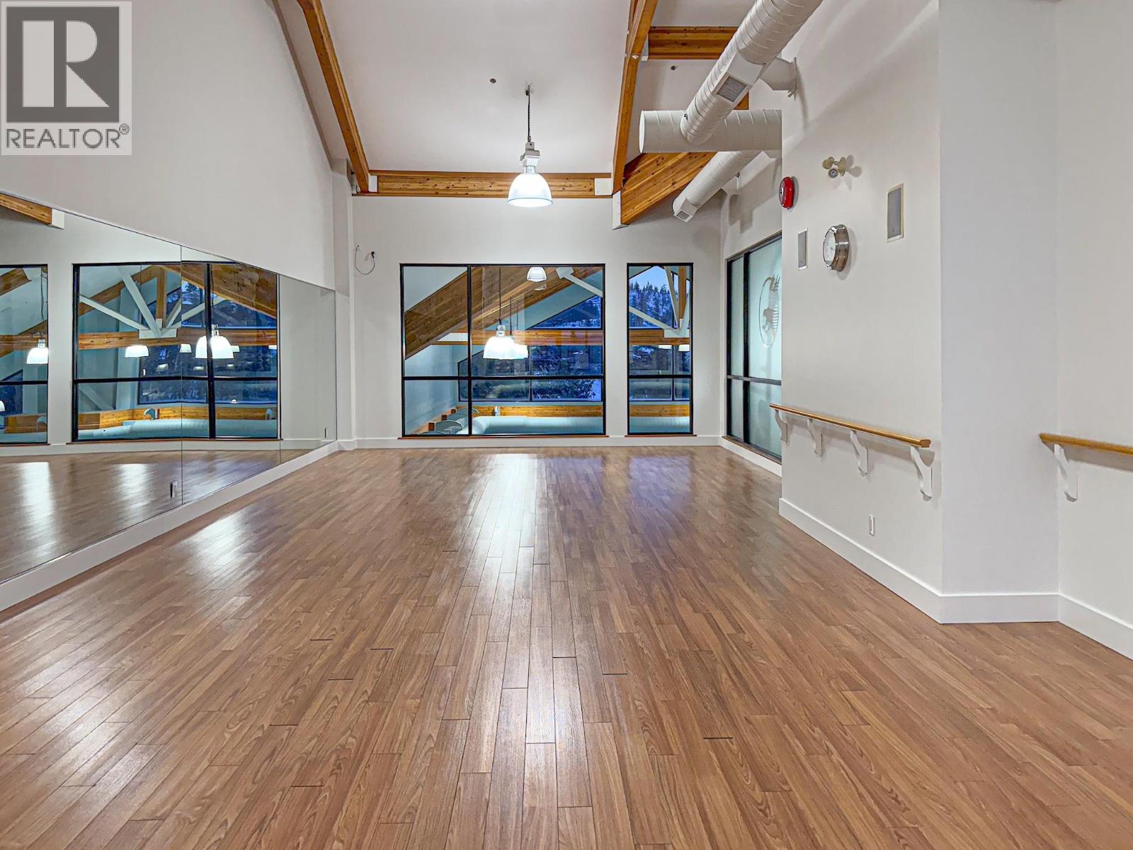 654 Predator Ridge Drive, Vernon