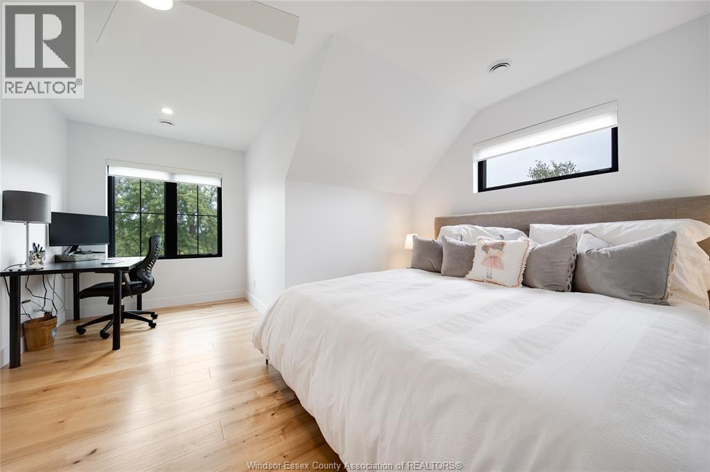 77 BISSONNETTE LANE — photo 37