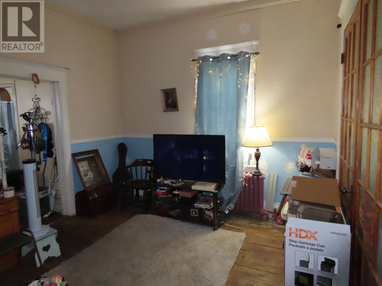 23 St Andrews TER, Sault Ste Marie, Ontario, P6B1B2 — Photo 3