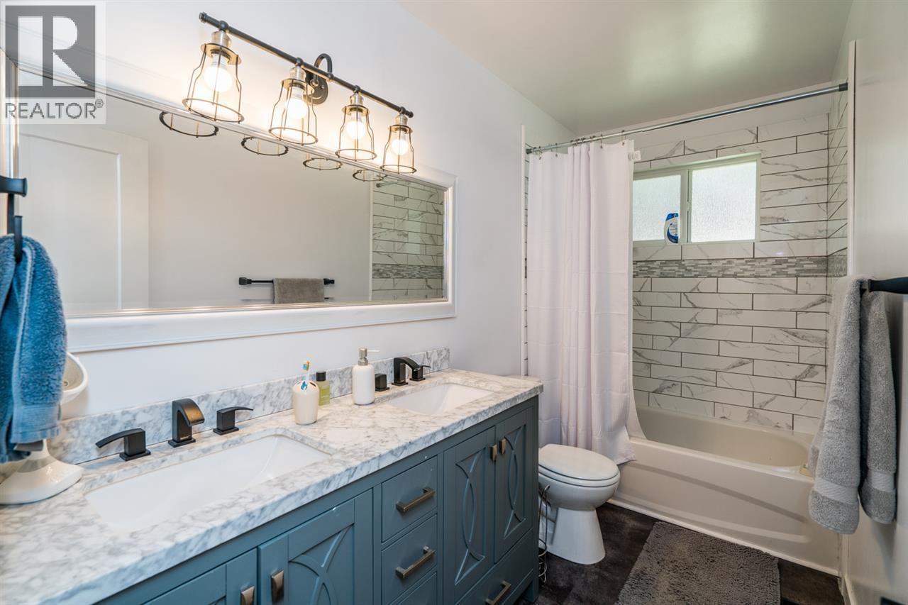 Photo 8 of 21 — 5801 BROCK DRIVE · Prince George, BC