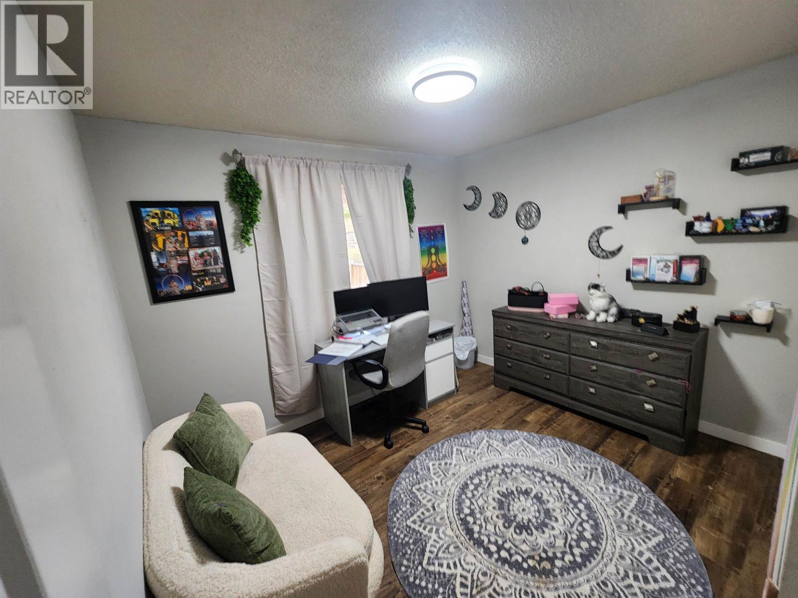 Photo 9 of 21 — 5801 BROCK DRIVE · Prince George, BC