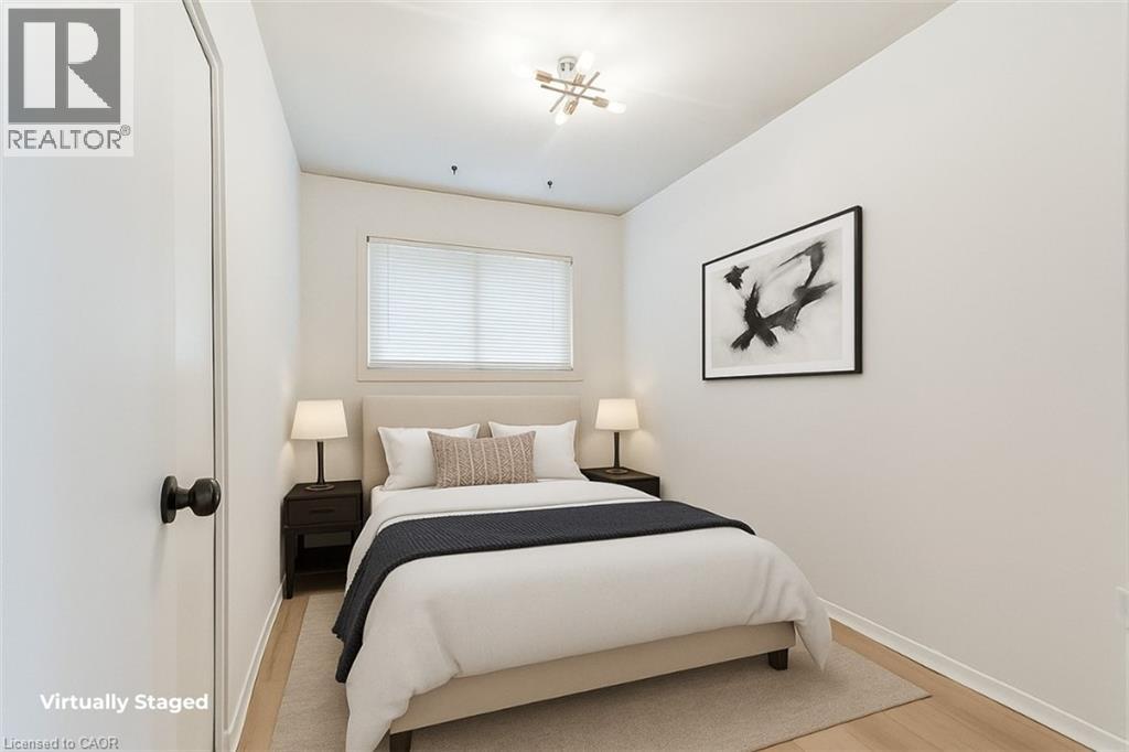 1334 LANGDALE Crescent, Oakville, Ontario, L6H2K8 — Photo 15