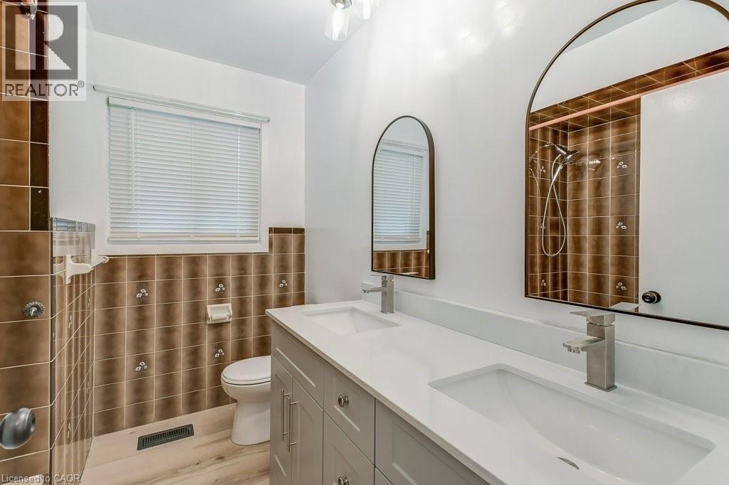 1334 LANGDALE Crescent, Oakville, Ontario, L6H2K8 — Photo 16