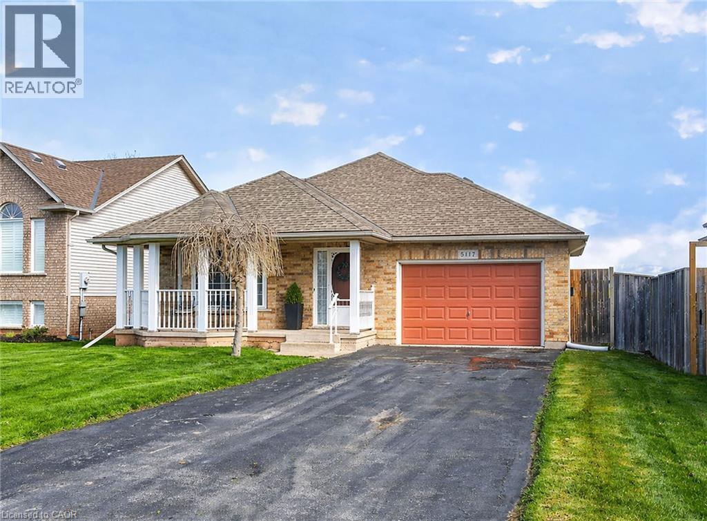 5117 MEADOWOOD Lane, Beamsville, Ontario, L3J0J8 — Photo 3