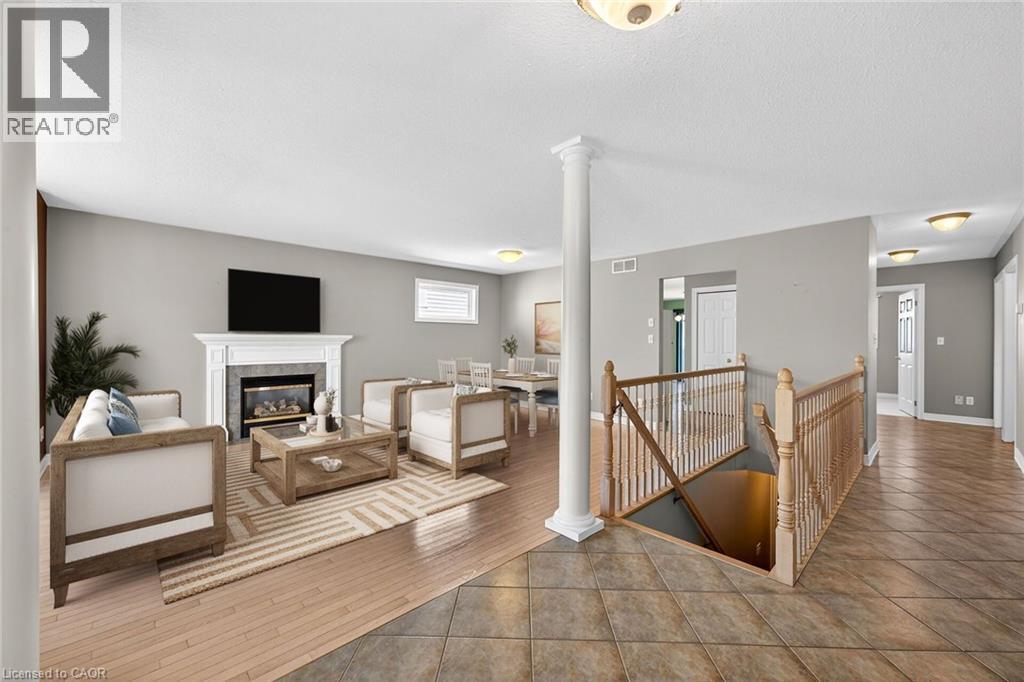 5117 MEADOWOOD Lane, Beamsville, Ontario, L3J0J8 — Photo 4