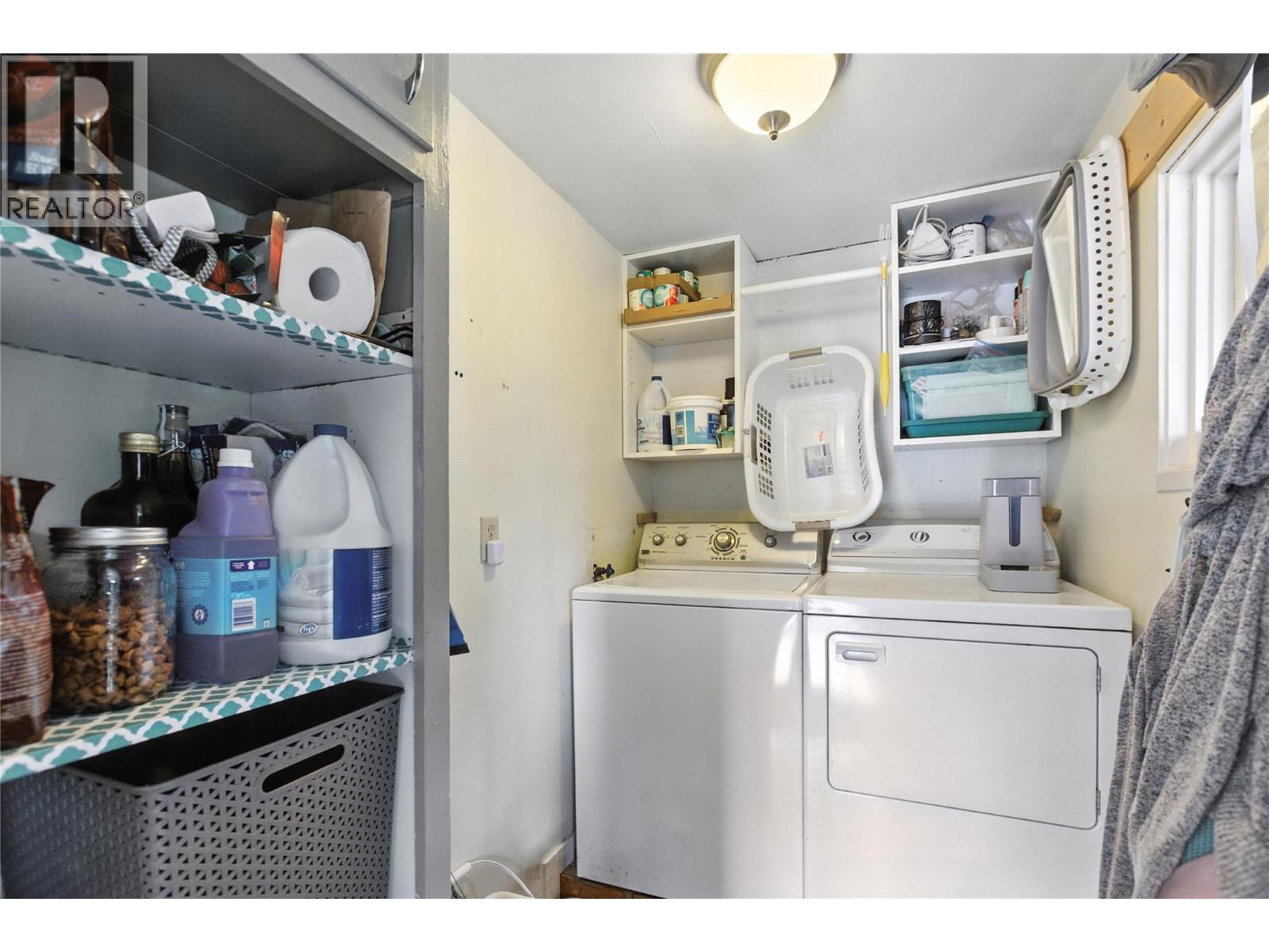 134 KING Street - 13