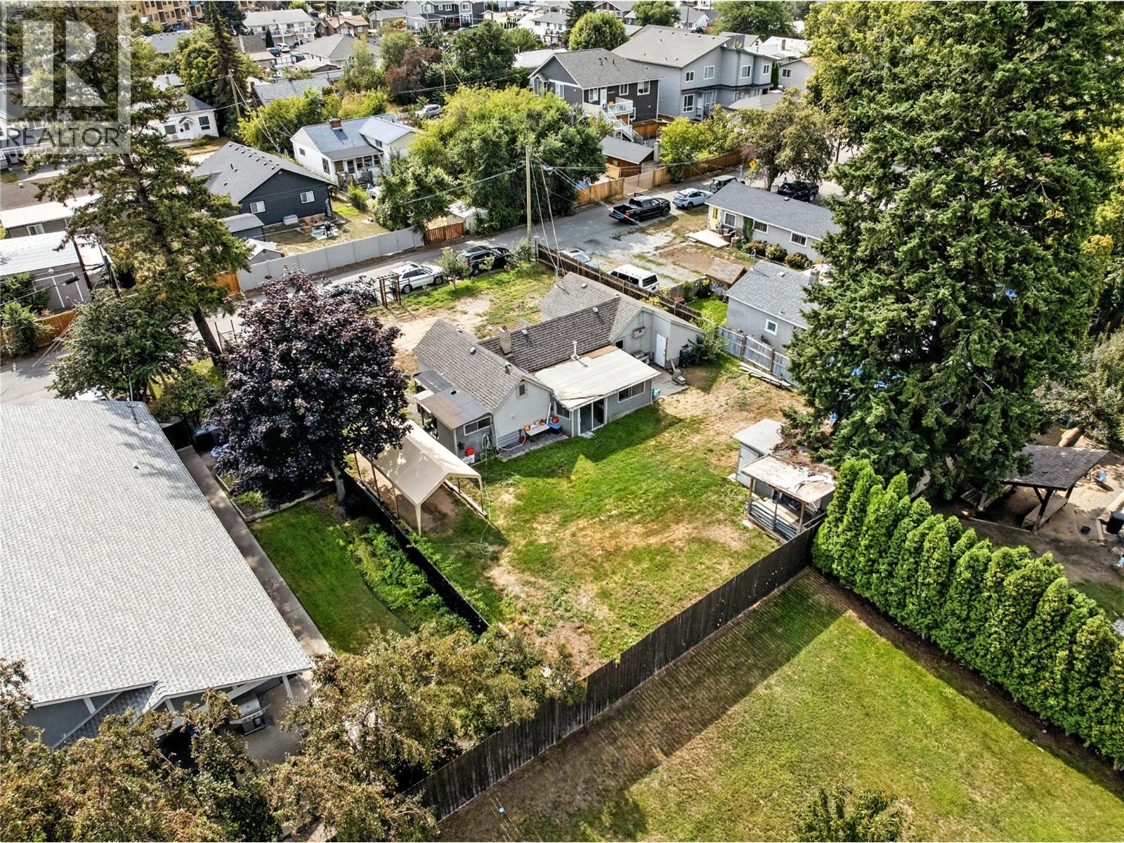 134 KING Street - 3