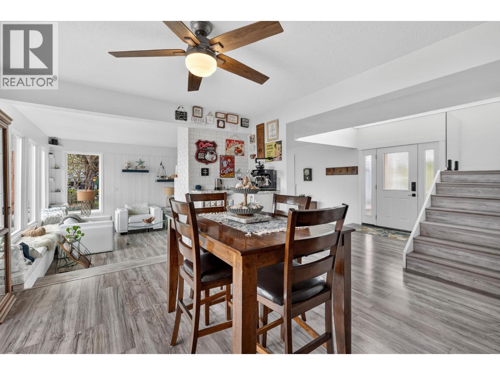 4581 75 Avenue NE - 23