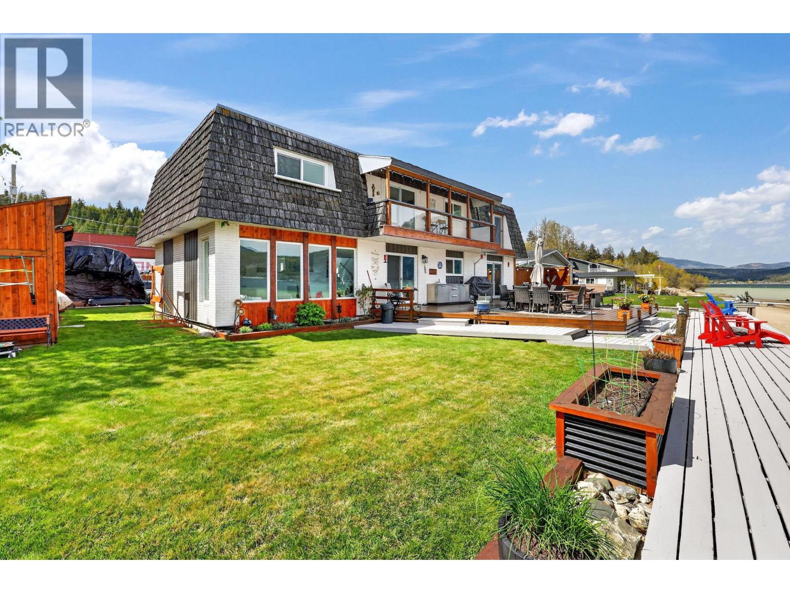 4581 75 Avenue NE - 68