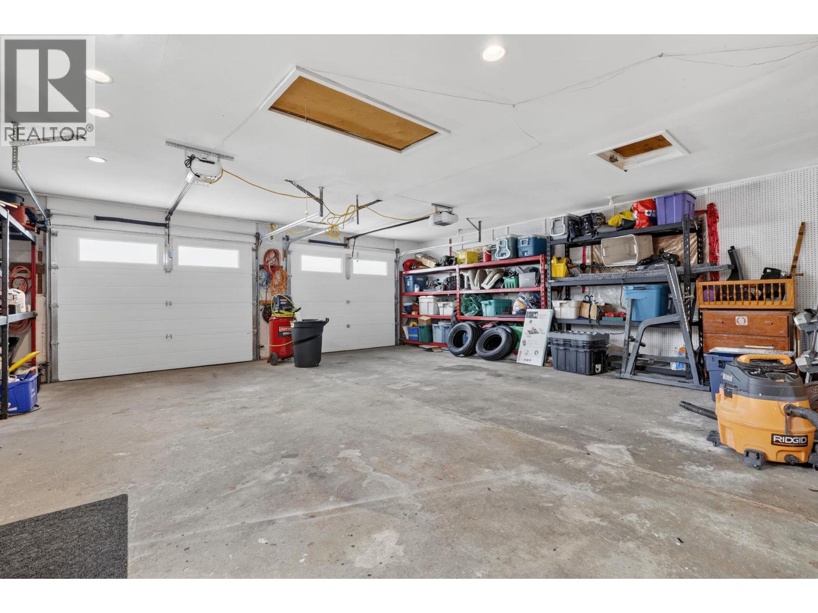 4581 75 Avenue NE - 55