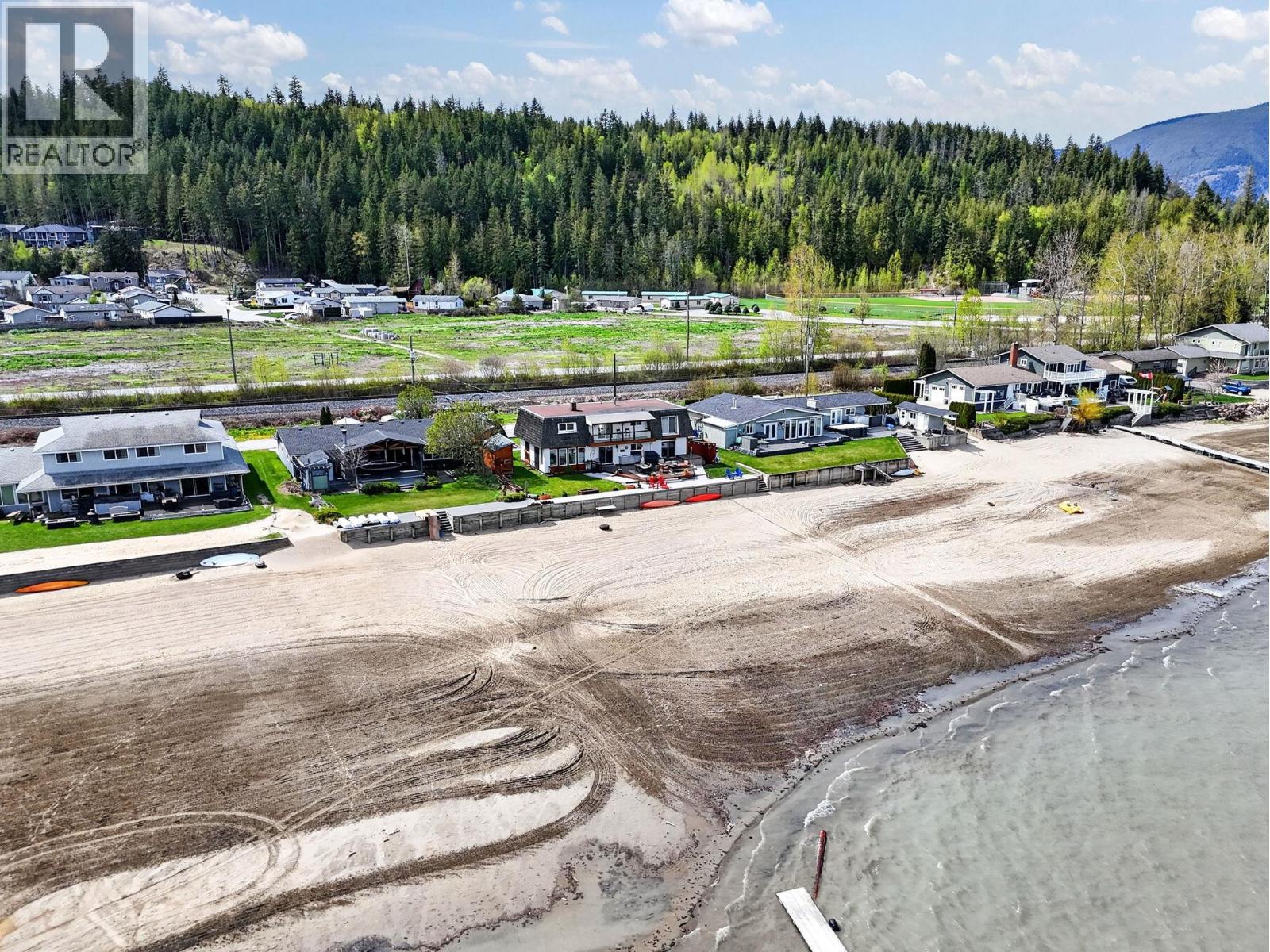 4581 75 Avenue NE - 80