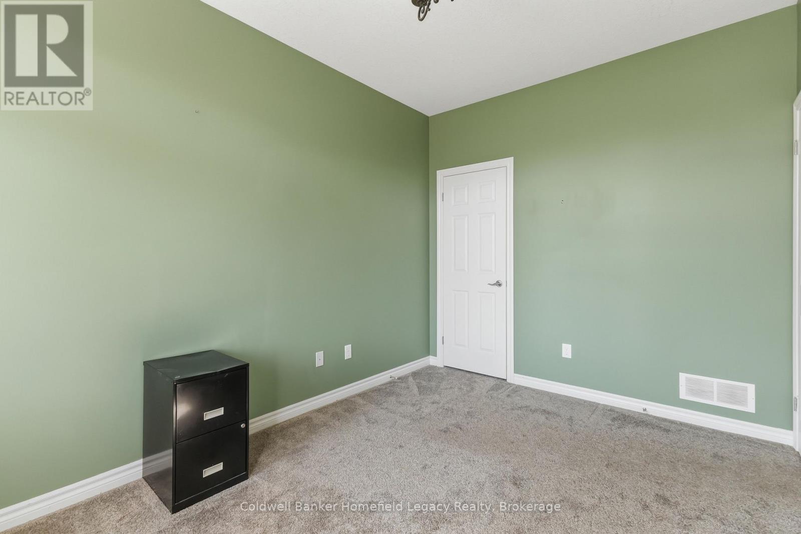 #1 220 WALNUT STREET - 13