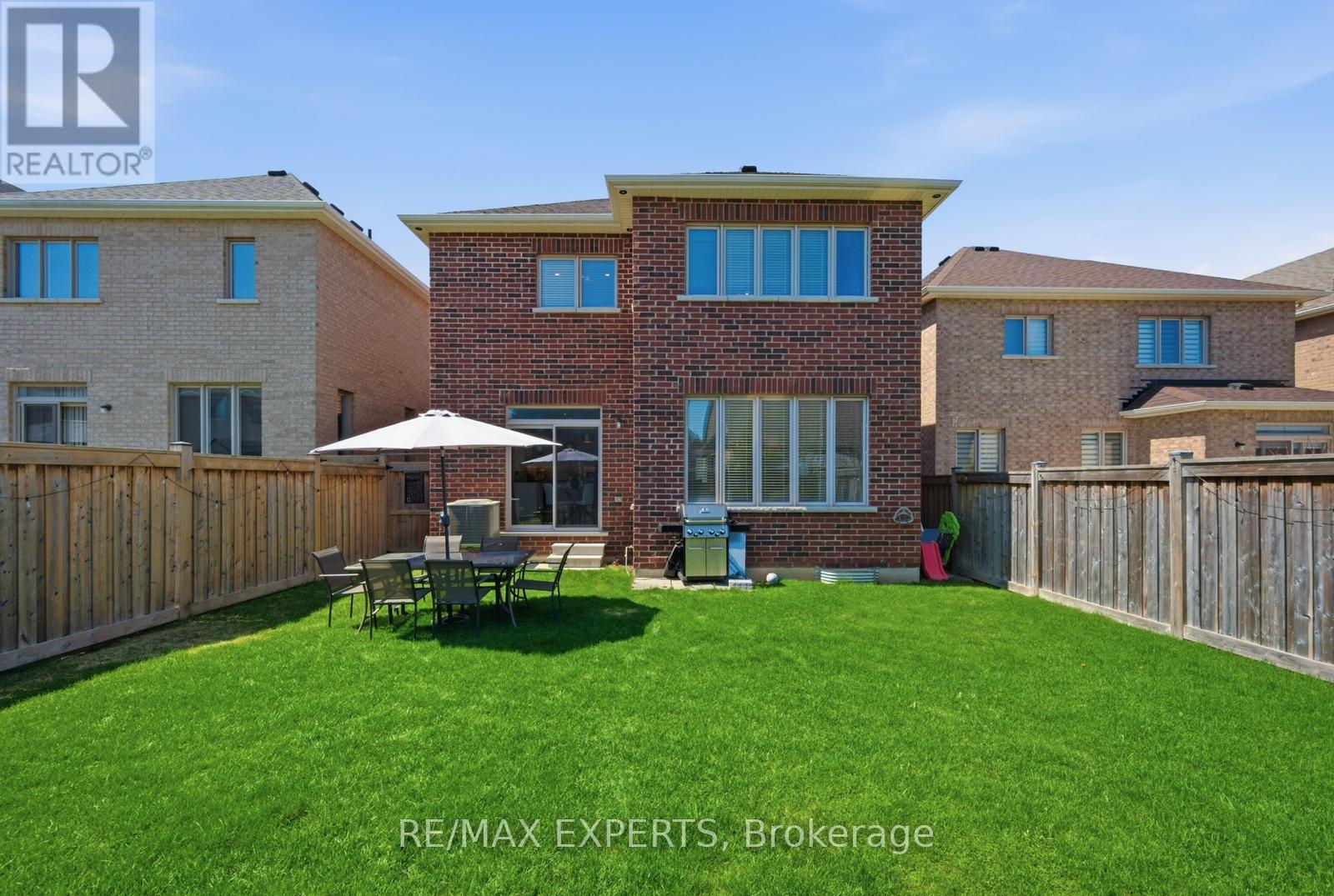 37 SCHWALM CRESCENT — photo 39