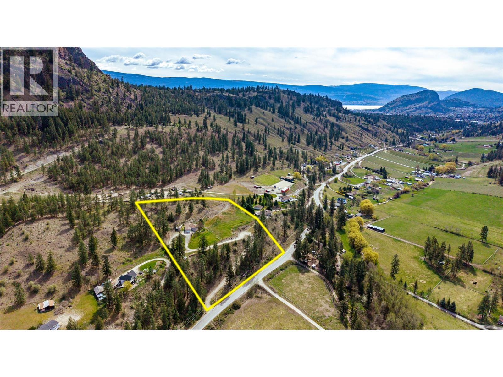 22577 Garnet Valley Road, Summerland