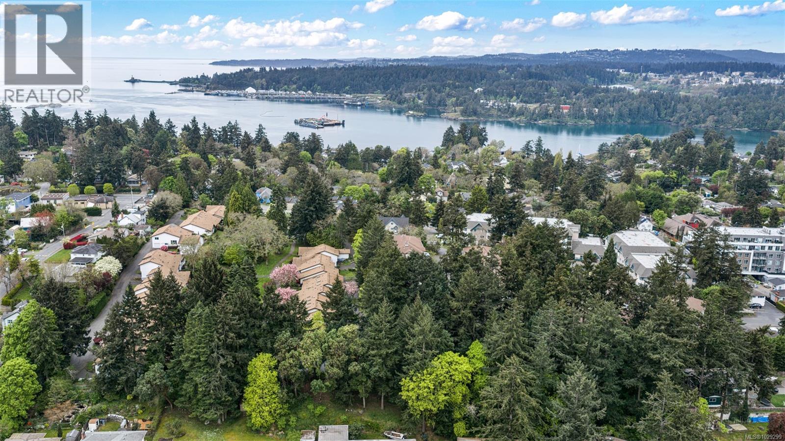 #38 278 Island Hwy - 39