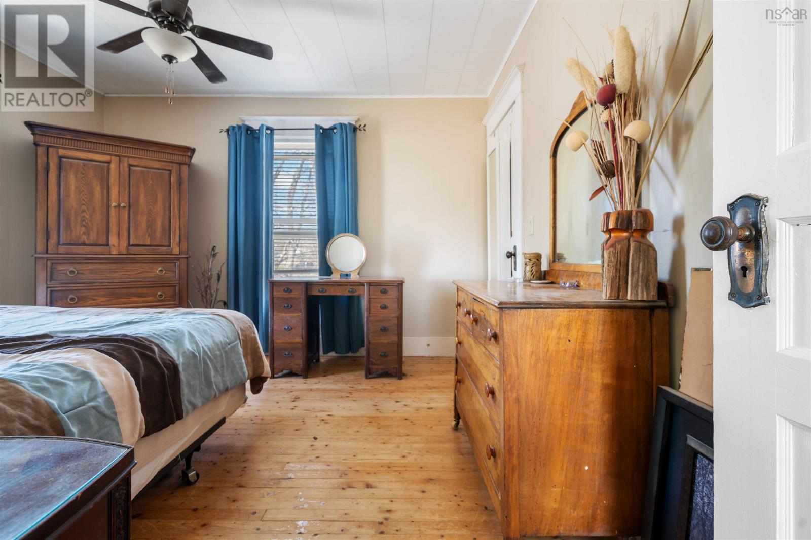 Property 21 of 36 of 28 Maple Drive