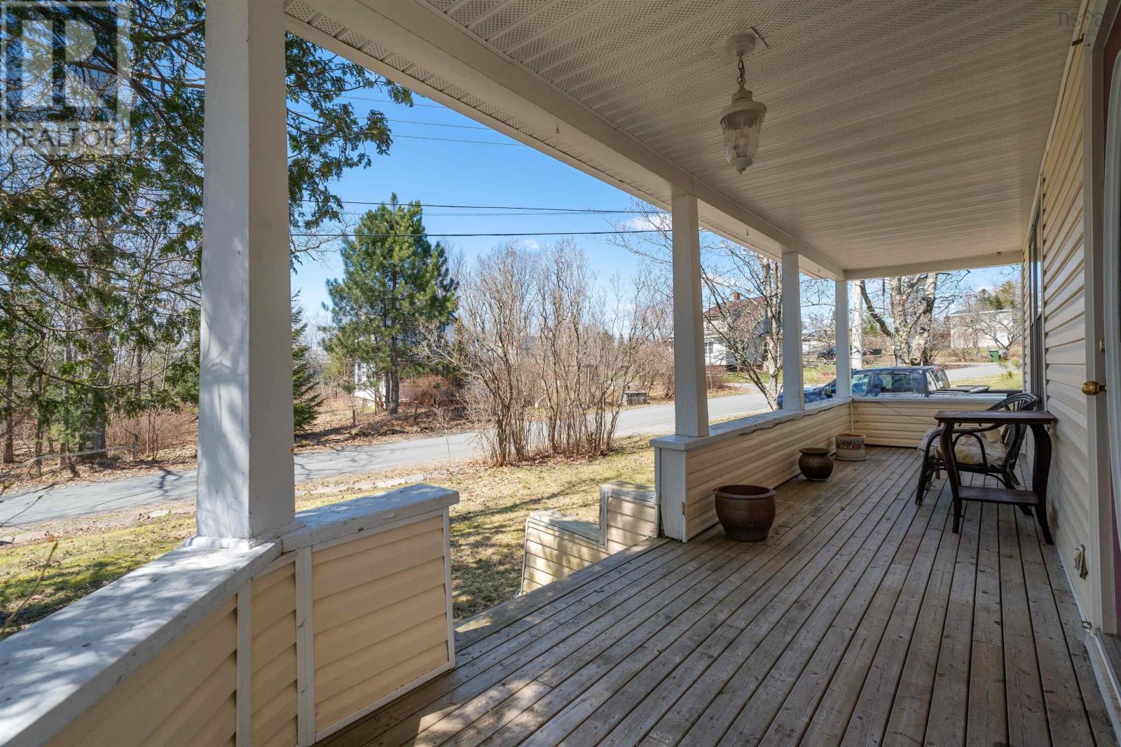 Property 25 of 36 of 28 Maple Drive