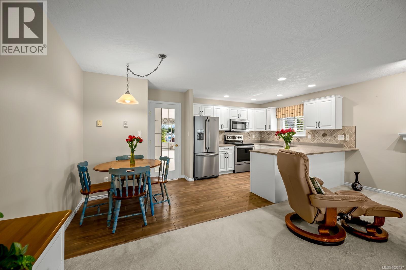 1945 St. Andrews Pl - 19