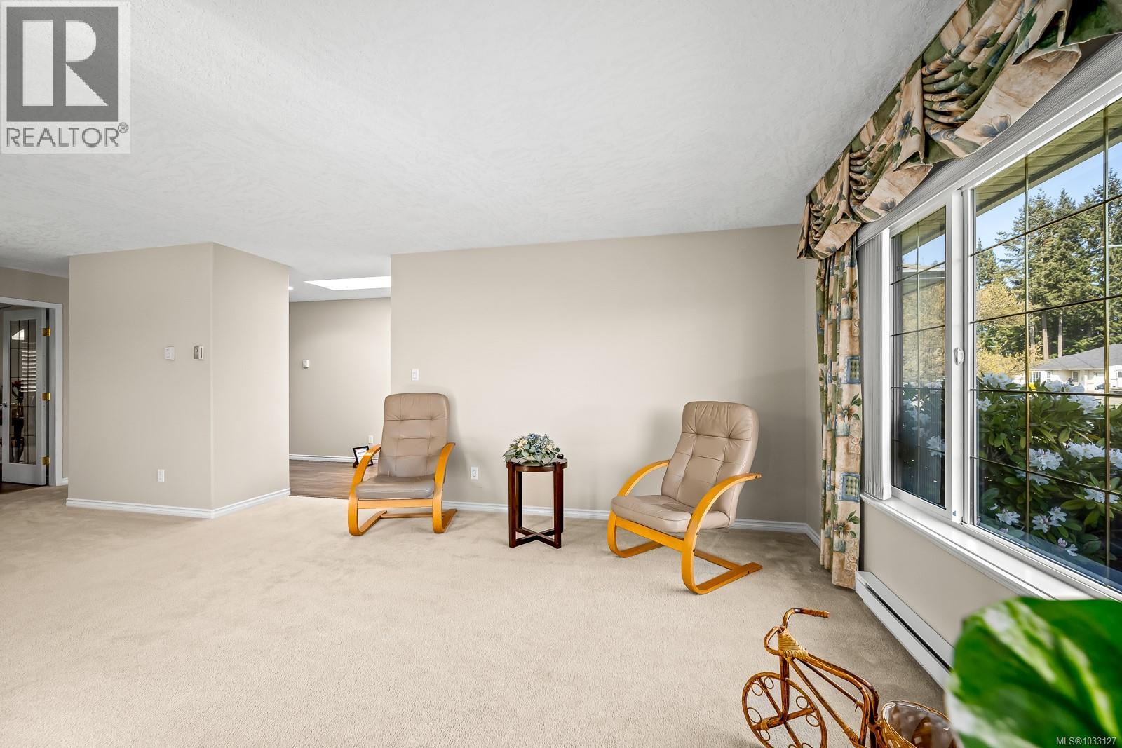 1945 St. Andrews Pl - 29