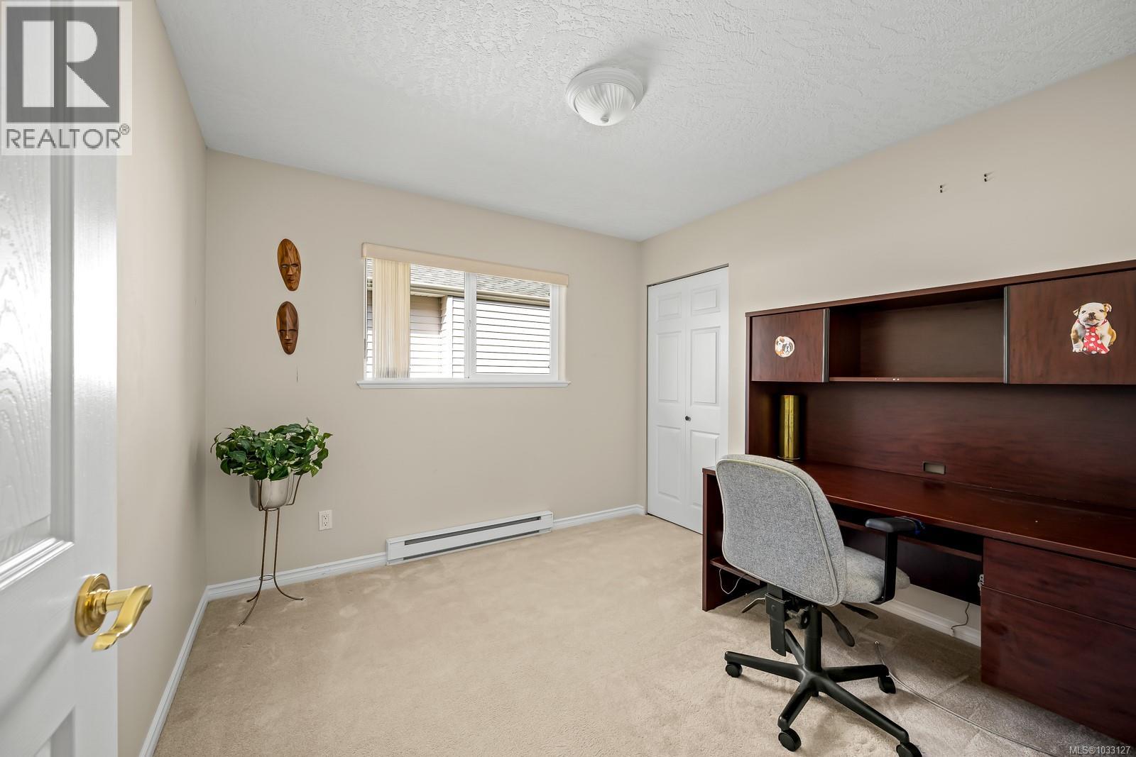 1945 St. Andrews Pl - 36