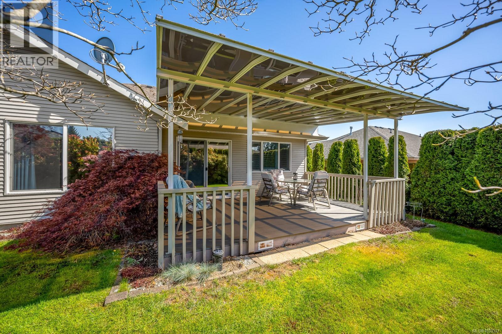 1945 St. Andrews Pl - 6