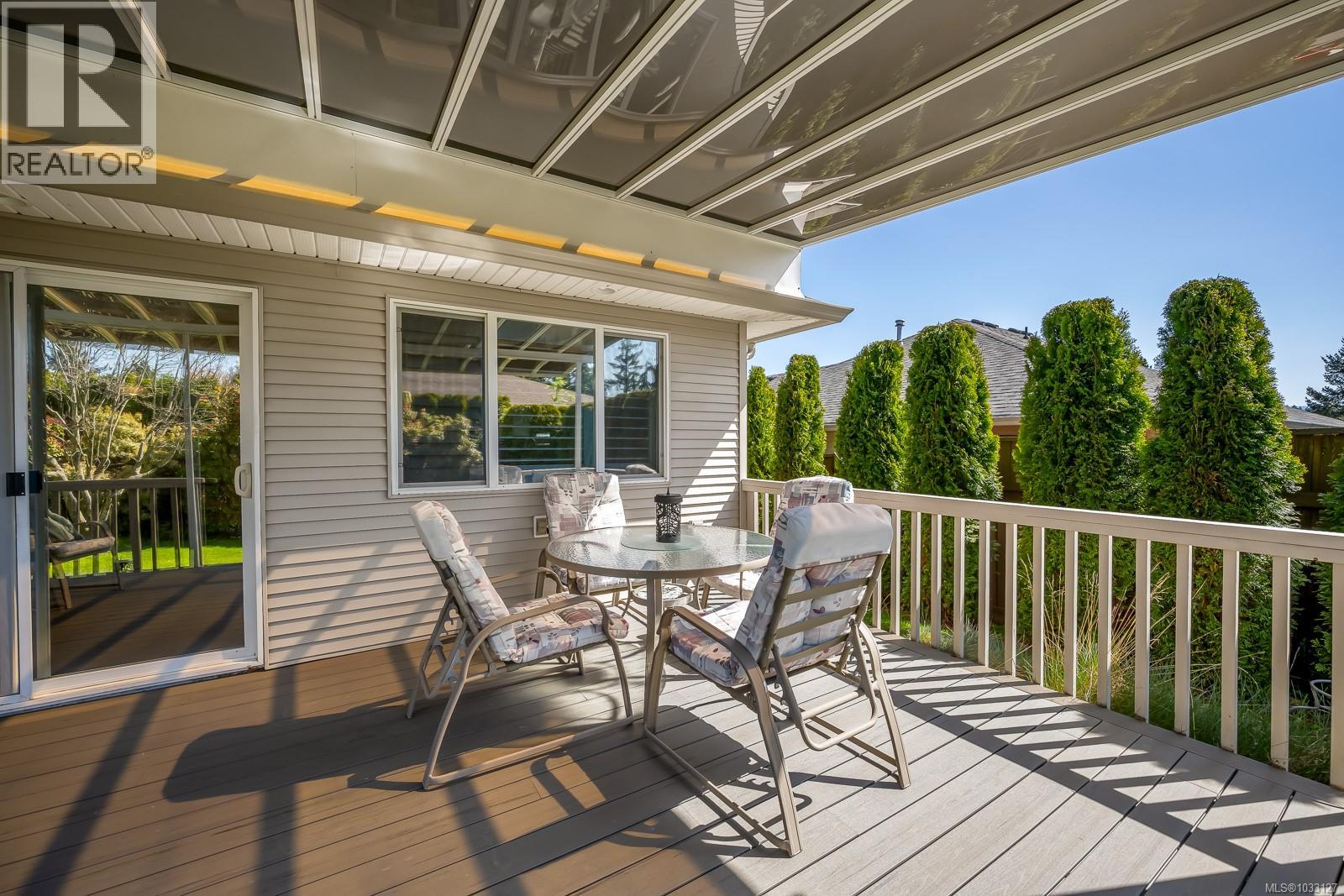 1945 St. Andrews Pl - 8