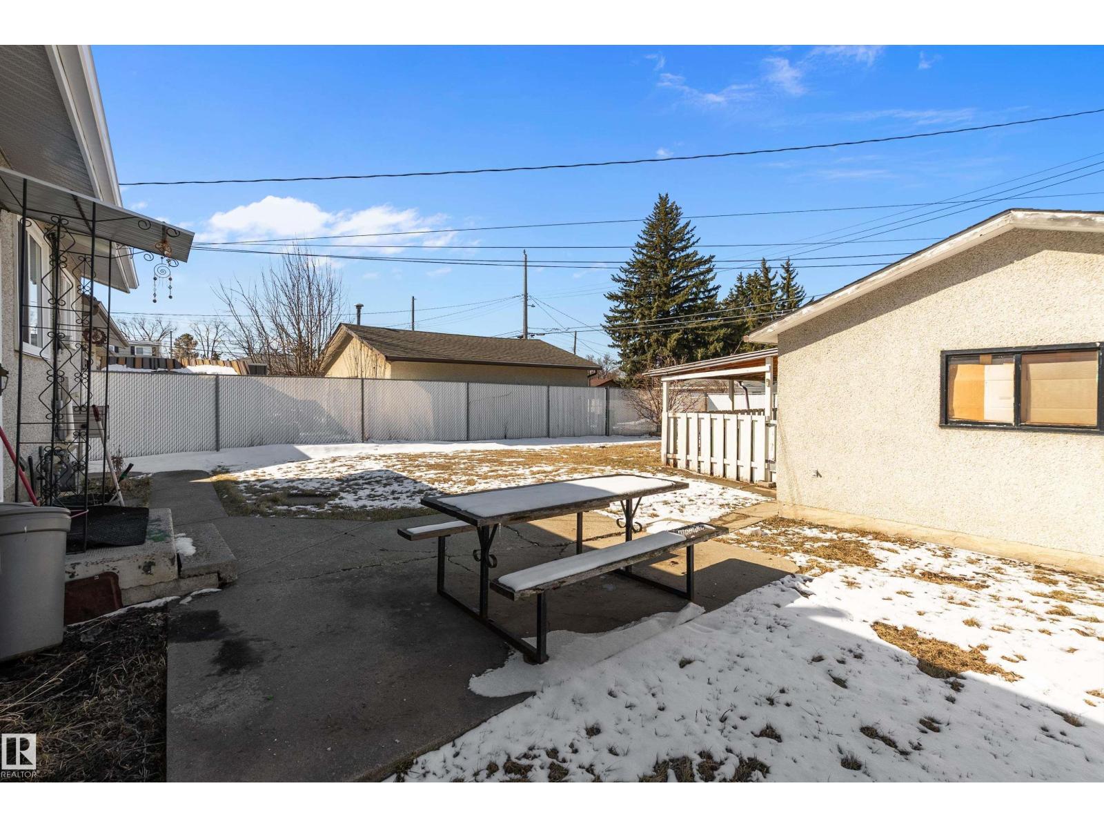 13416 101 ST NW ST NW NW, Edmonton