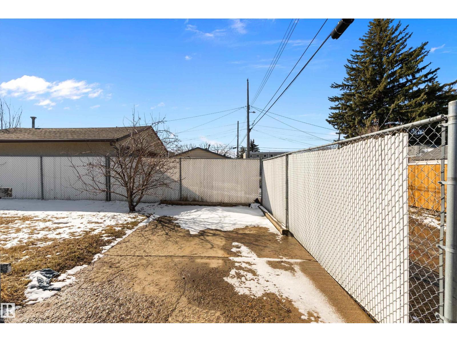 13416 101 ST NW ST NW NW, Edmonton