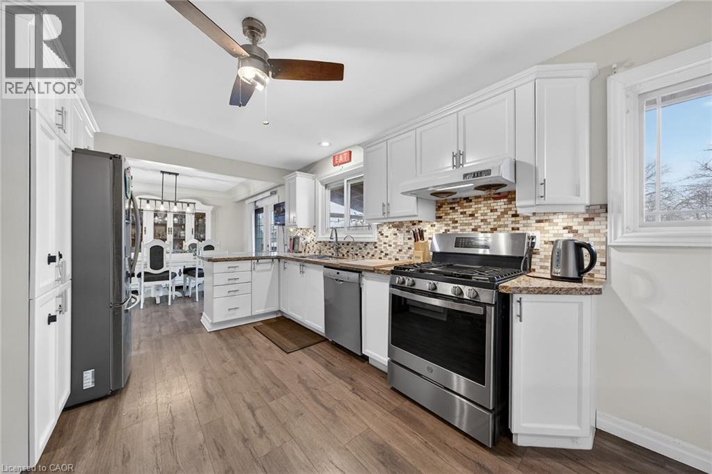 1549 GUYATT Road - 23