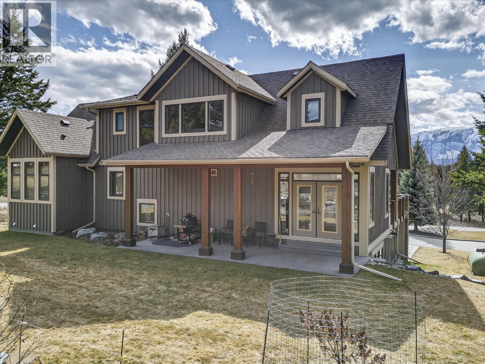 7540 Springs Terrace, Radium Hot Springs