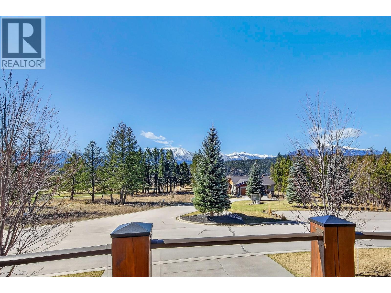 7540 Springs Terrace, Radium Hot Springs