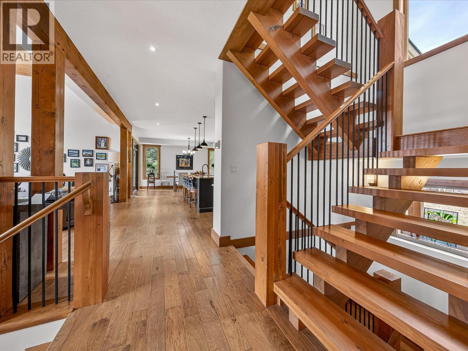 7540 Springs Terrace, Radium Hot Springs