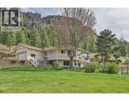  22577 Garnet Valley Road, Summerland