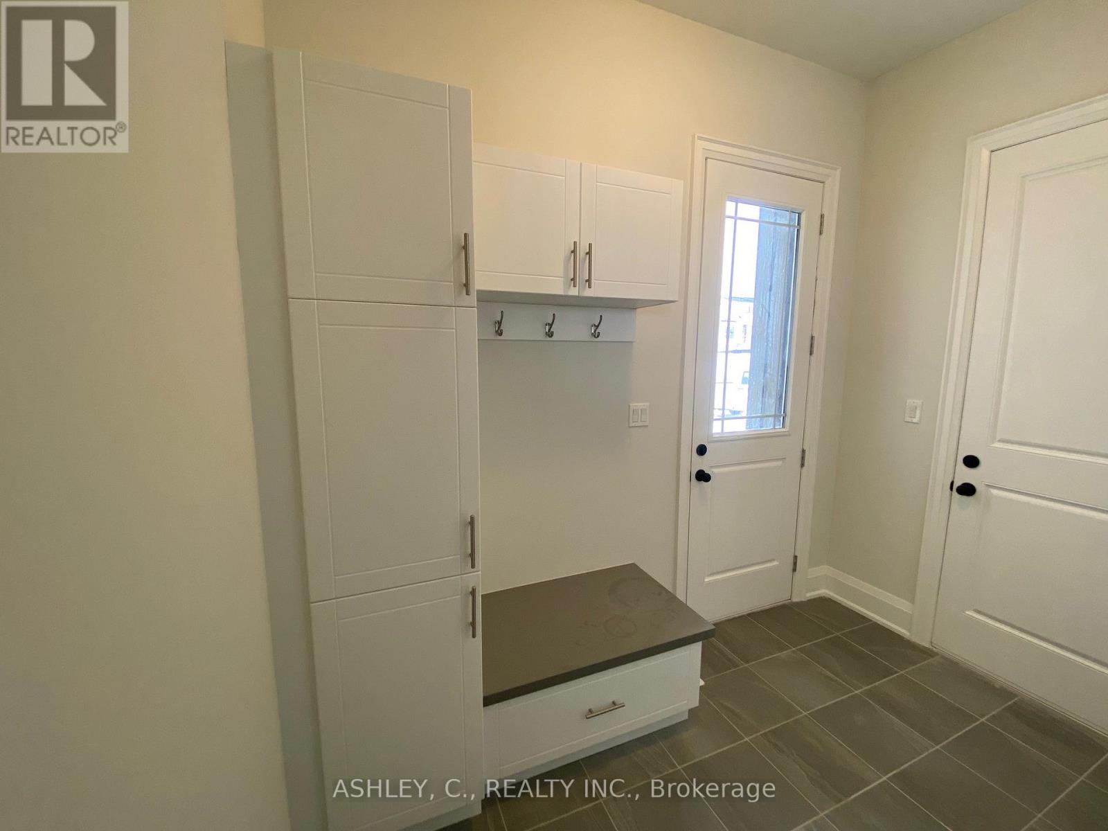 98 WILLIAM CRISP DRIVE — photo 16