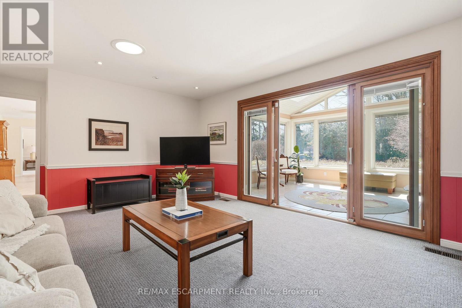 360 POMONA AVENUE - 19